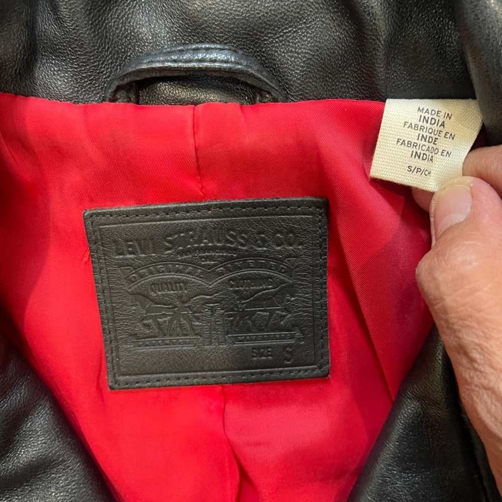 Levi's Leather Jacket - Picture 4 of 7